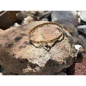 Vintage Handmade Flat‎ Twisted Copper And Brass Bangle Bracelet Unsigned EUC